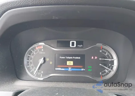 2017 Honda Pilot Touring z USA, uszkodzony, nr VIN 5FNYF6H95HB028638